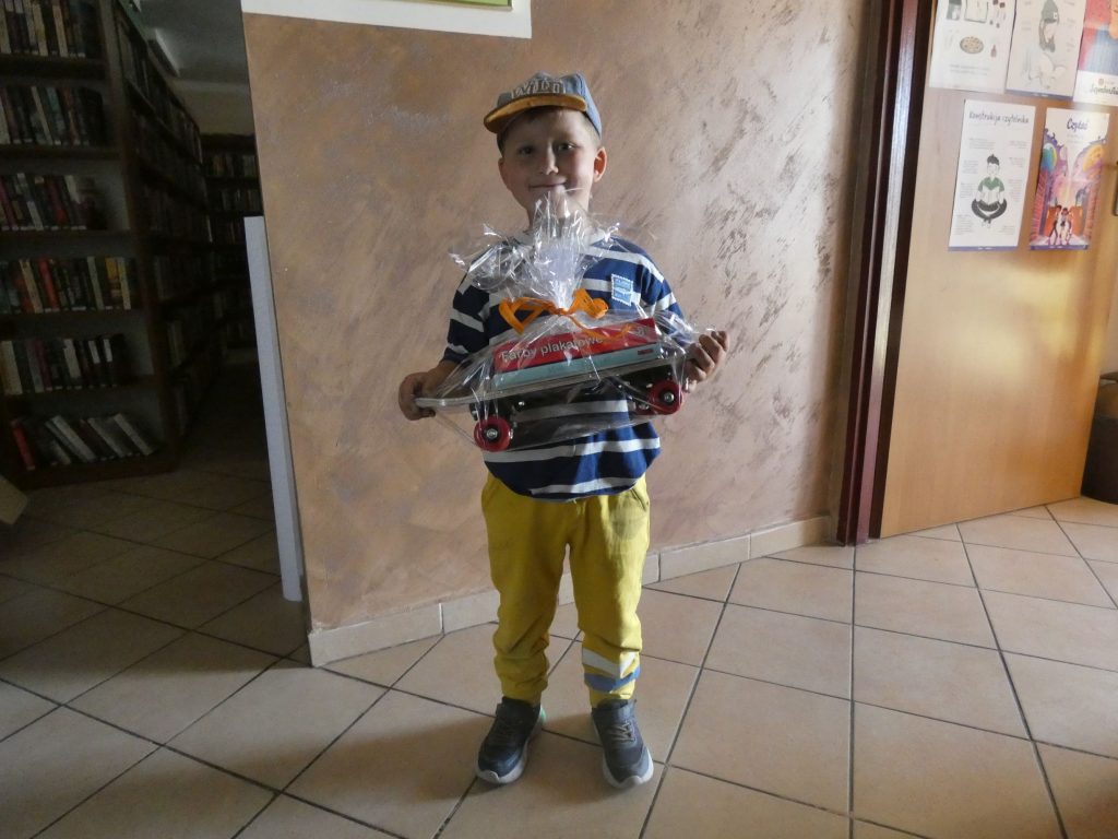 WAKACYJNY CZYTELNIK 2024